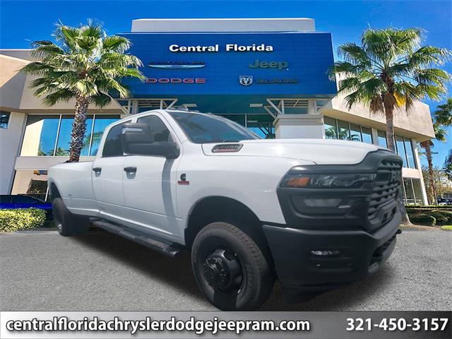 2025 RAM Ram 3500 RAM 3500 TRADESMAN CREW CAB 4X4 8 BOX