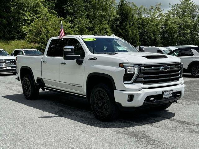 2024 Chevrolet Silverado 2500HD 4WD Crew Cab Standard Bed High Country