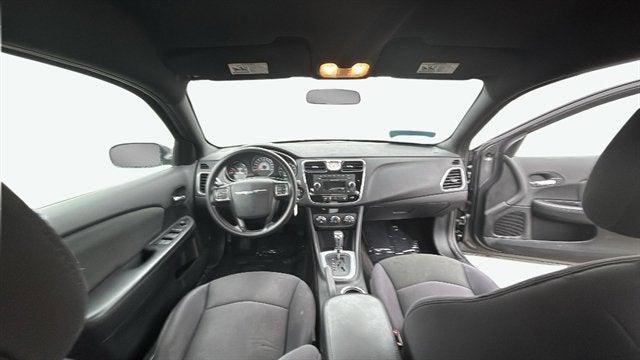 2012 Chrysler 200 LX
