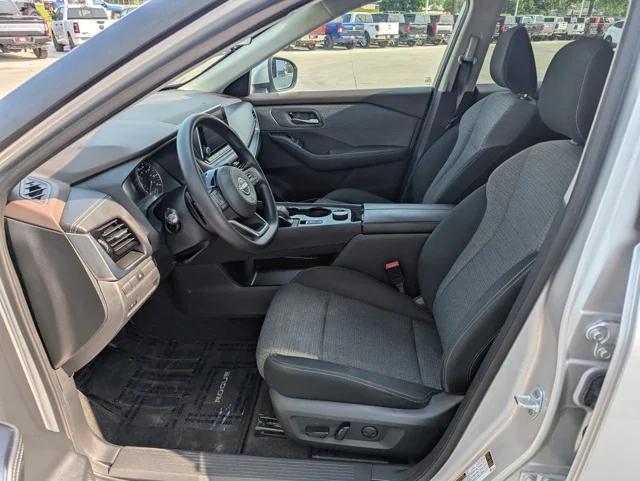 2022 Nissan Rogue SV Intelligent AWD