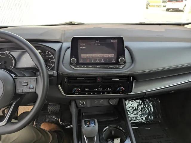 2022 Nissan Rogue SV Intelligent AWD