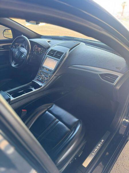 2020 Lincoln MKZ Standard