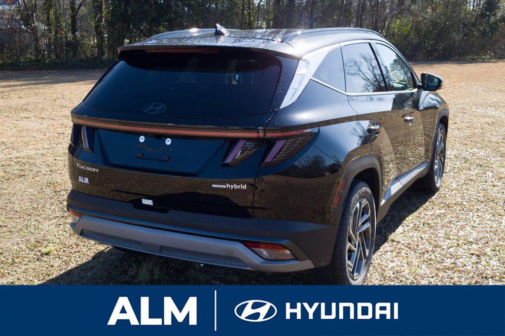 2025 Hyundai Tucson Hybrid Limited photo 4