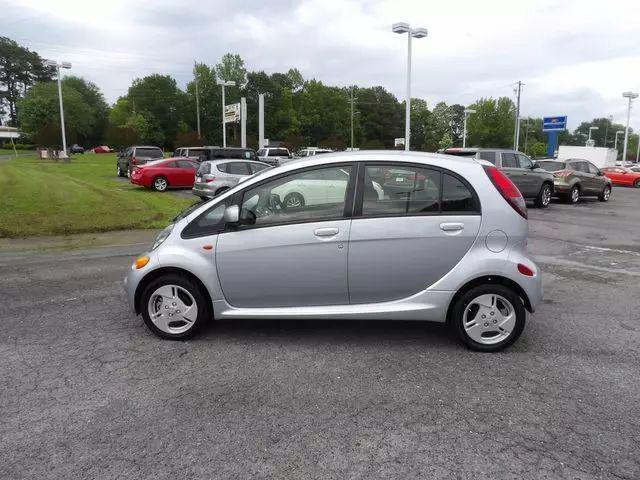 2016 Mitsubishi i-MiEV ES