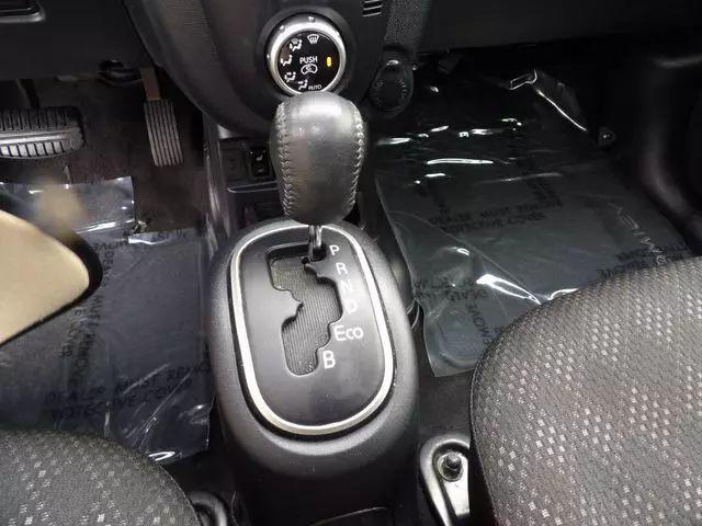 2016 Mitsubishi i-MiEV ES