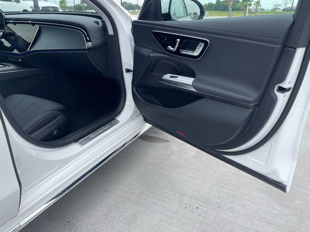 2025 Mercedes-Benz E 350 E 350
