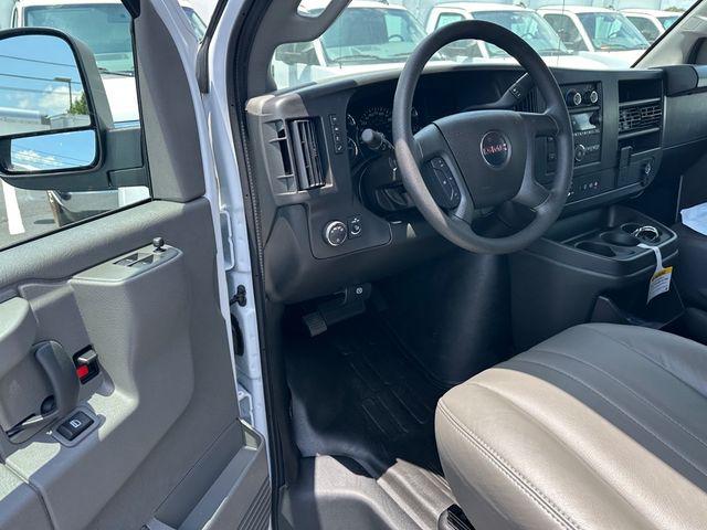 2025 GMC Savana Cargo RWD 2500 Regular Wheelbase Work Van