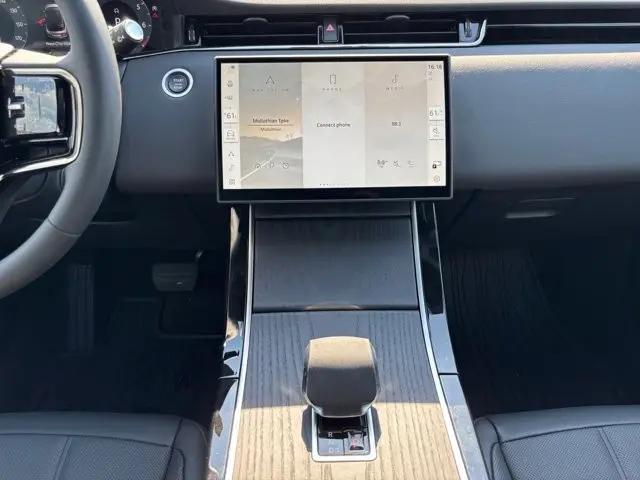 2026 Land Rover Range Rover Evoque S