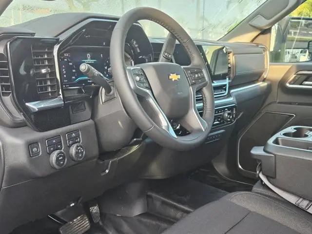 2025 Chevrolet Silverado 3500HD 4WD Crew Cab Long Bed LT