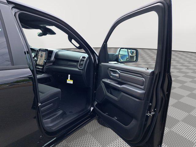 2025 Ram 1500 Big Horn Crew Cab 4x4 57 Box