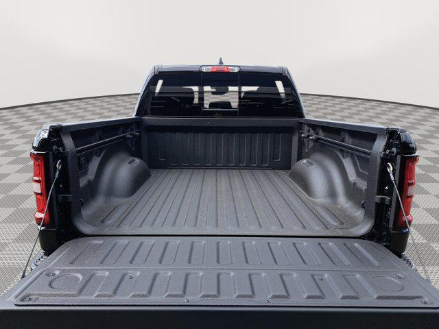 2025 Ram 1500 Big Horn Crew Cab 4x4 57 Box