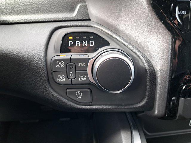 2025 Ram 1500 Big Horn Crew Cab 4x4 57 Box