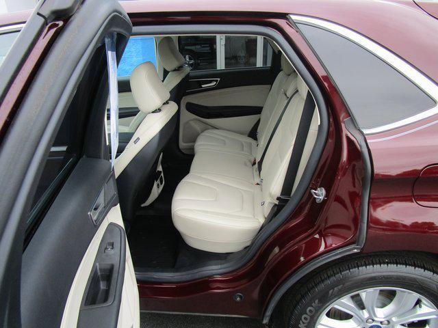 2021 Ford Edge Titanium
