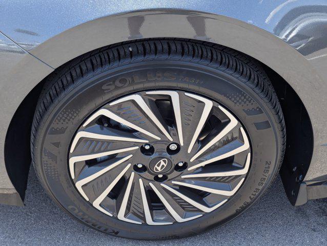 Used 2024 Hyundai Sonata Hybrid For Sale in Tucson, AZ