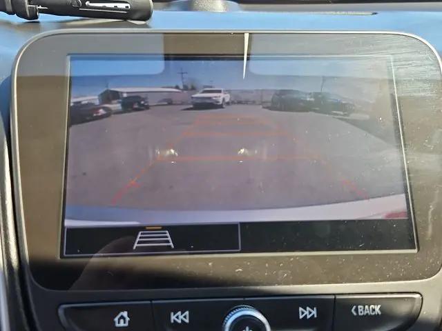 2022 Chevrolet Malibu FWD LT