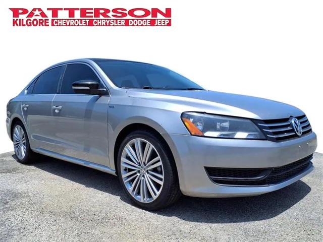 2014 Volkswagen Passat 1.8T Sport