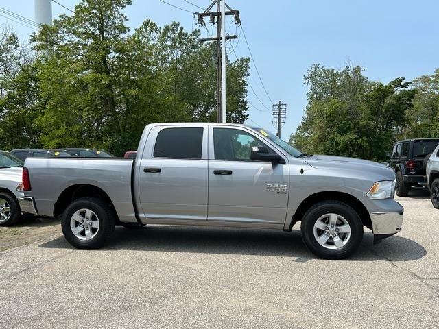 2023 RAM 1500 Classic SLT Crew Cab 4x4 57 Box