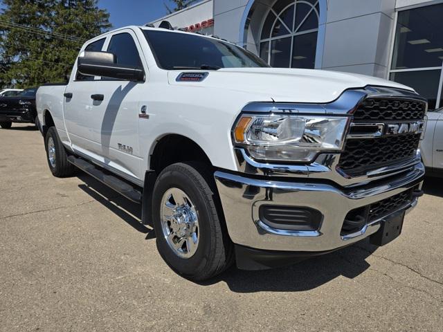 2022 RAM 2500 Tradesman Crew Cab 4x4 64 Box