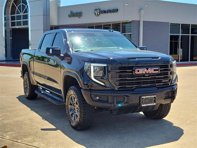 2024 GMC Sierra 1500 4WD Crew Cab Short Box AT4X