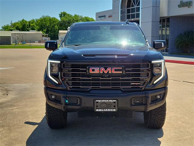 2024 GMC Sierra 1500 4WD Crew Cab Short Box AT4X