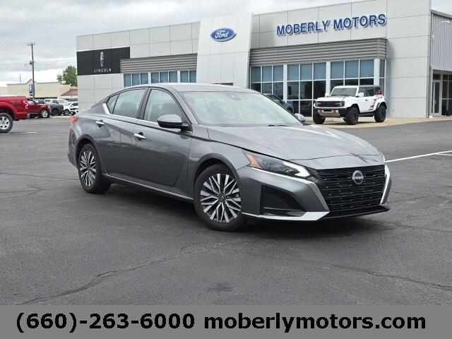 2023 Nissan Altima SV FWD