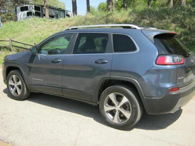 2021 Jeep Cherokee Limited 4X4 2021 Jeep Cherokee Limited 4X4