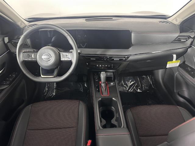2025 Nissan Kicks SR Intelligent AWD