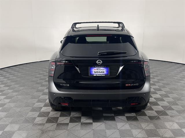 2025 Nissan Kicks SR Intelligent AWD