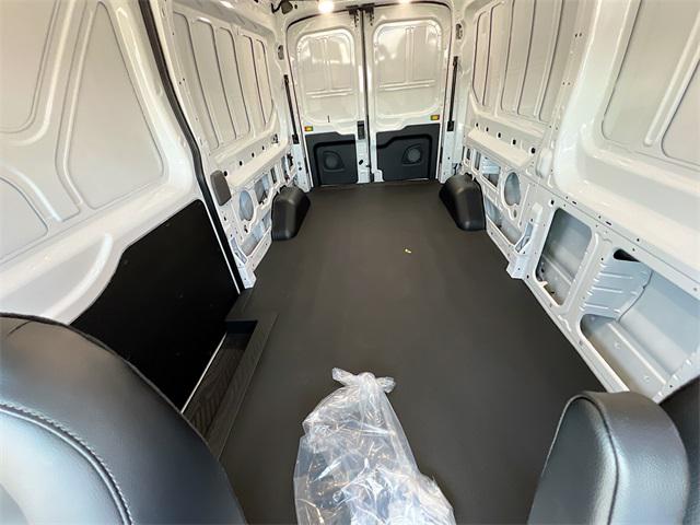 2025 Ford Transit Cargo Van Base