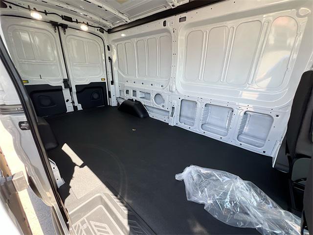 2025 Ford Transit Cargo Van Base