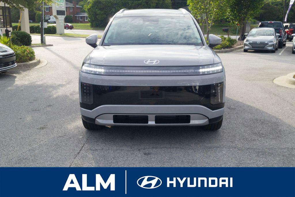 2026 Hyundai Ioniq Limited photo 2