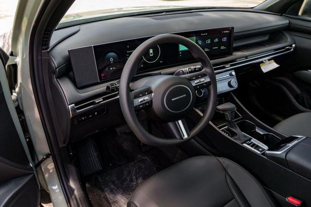 2025 Hyundai Santa Cruz SEL Activity
