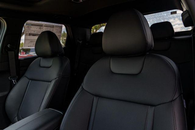 2025 Hyundai Santa Cruz SEL Activity