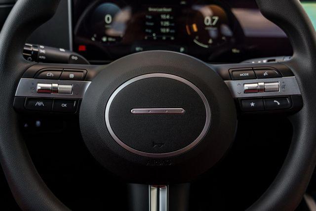 2025 Hyundai Santa Cruz SEL Activity