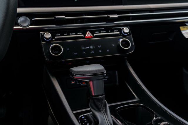 2025 Hyundai Santa Cruz SEL Activity