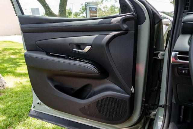 2025 Hyundai Santa Cruz SEL Activity