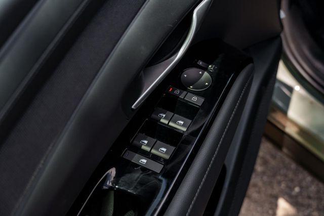 2025 Hyundai Santa Cruz SEL Activity