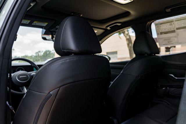 2025 Hyundai Santa Cruz SEL Activity