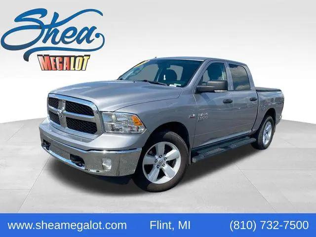 2022 Ram 1500 Classic SLT Crew Cab 4x4 5'7" Box for sale in Flint, MI