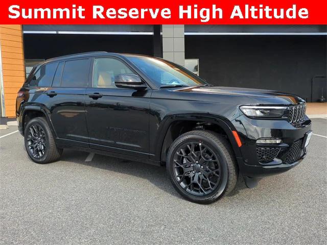 2025 Jeep Grand Cherokee GRAND CHEROKEE SUMMIT RESERVE 4X4