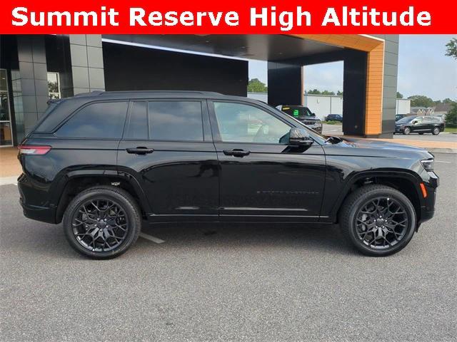 2025 Jeep Grand Cherokee GRAND CHEROKEE SUMMIT RESERVE 4X4