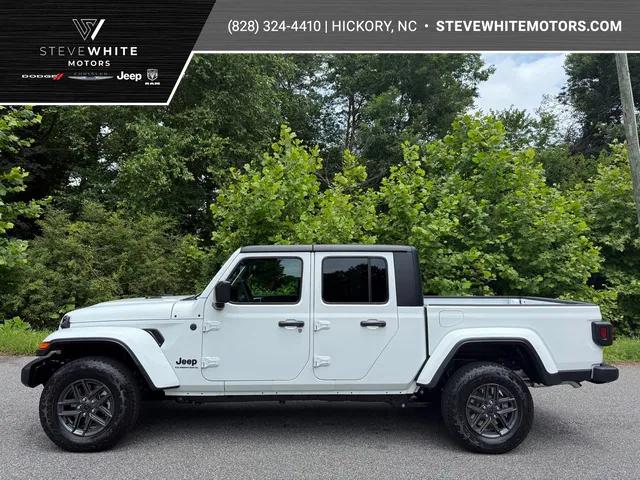 2025 Jeep Gladiator GLADIATOR SPORT S 4X4 2025 Jeep Gladiator GLADIATOR SPORT S 4X4