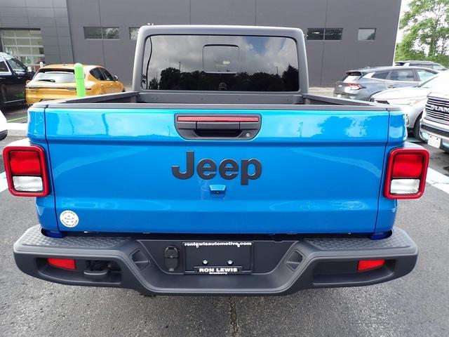 2025 Jeep Gladiator GLADIATOR SPORT S 4X4