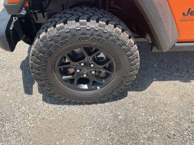 2025 Jeep Wrangler 4-Door Willys 4x4