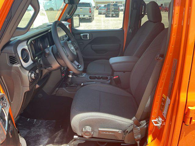 2025 Jeep Wrangler 4-Door Willys 4x4