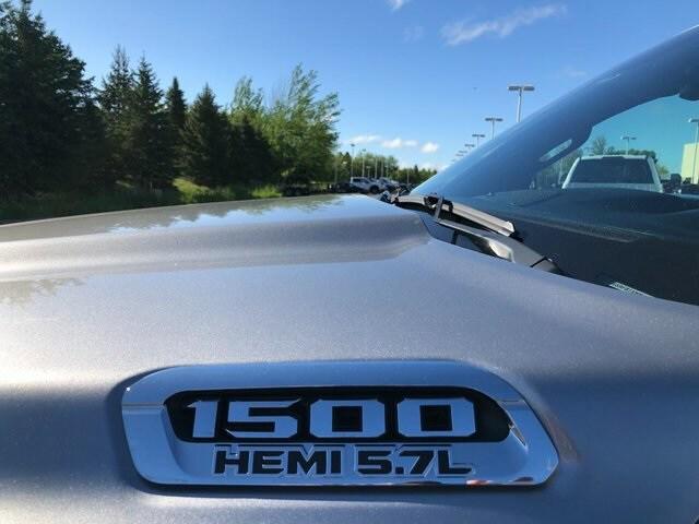 2022 RAM 1500 Big Horn Quad Cab 4x4 64 Box