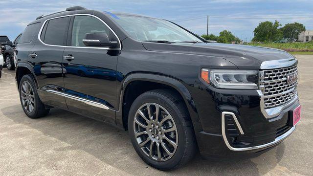 2023 GMC Acadia AWD Denali