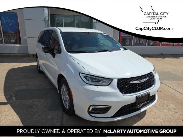 2025 Chrysler Pacifica PACIFICA SELECT