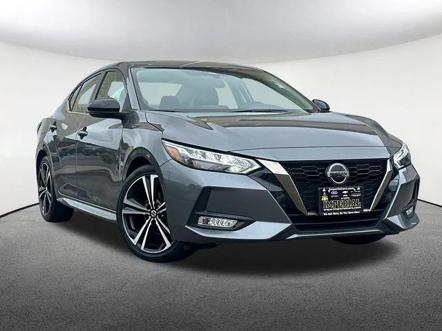 2022 Nissan Sentra SR Xtronic CVT 2022 Nissan Sentra SR Xtronic CVT