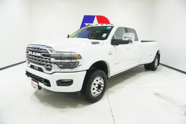 2025 RAM Ram 3500 RAM 3500 LIMITED LONGHORN CREW CAB 4X4 8 BOX 2025 RAM Ram 3500 RAM 3500 LIMITED LONGHORN CREW CAB 4X4 8 BOX